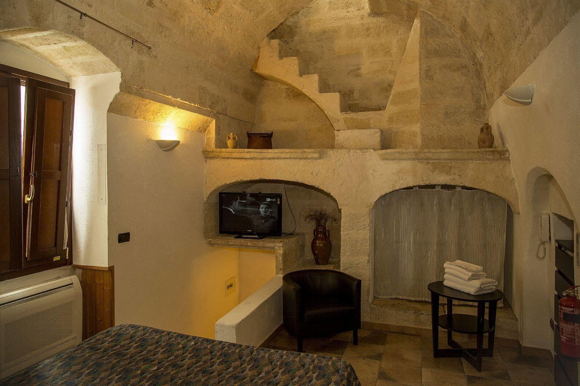 Vecchia Mottola Albergo Diffuso Экстерьер фото